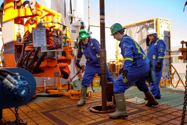 OIL & GAS COMPANY JOB VACANCY IN NIGERIA OIL & GAS COMPANY JOB VACANCY IN NIGERIA