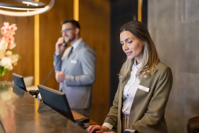 RECEPTIONIST JOB VACANCY IN NIGERIA