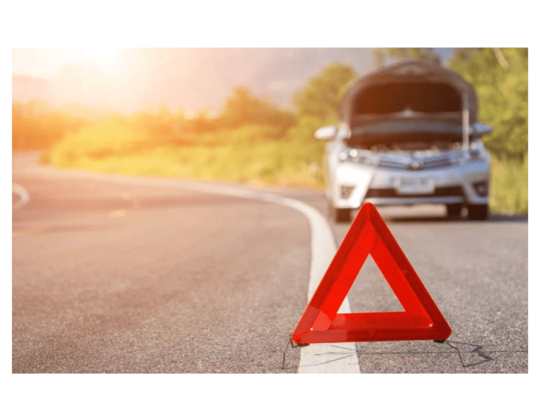 9 Things You Should Stock Your Car With in the Event of an Emergency