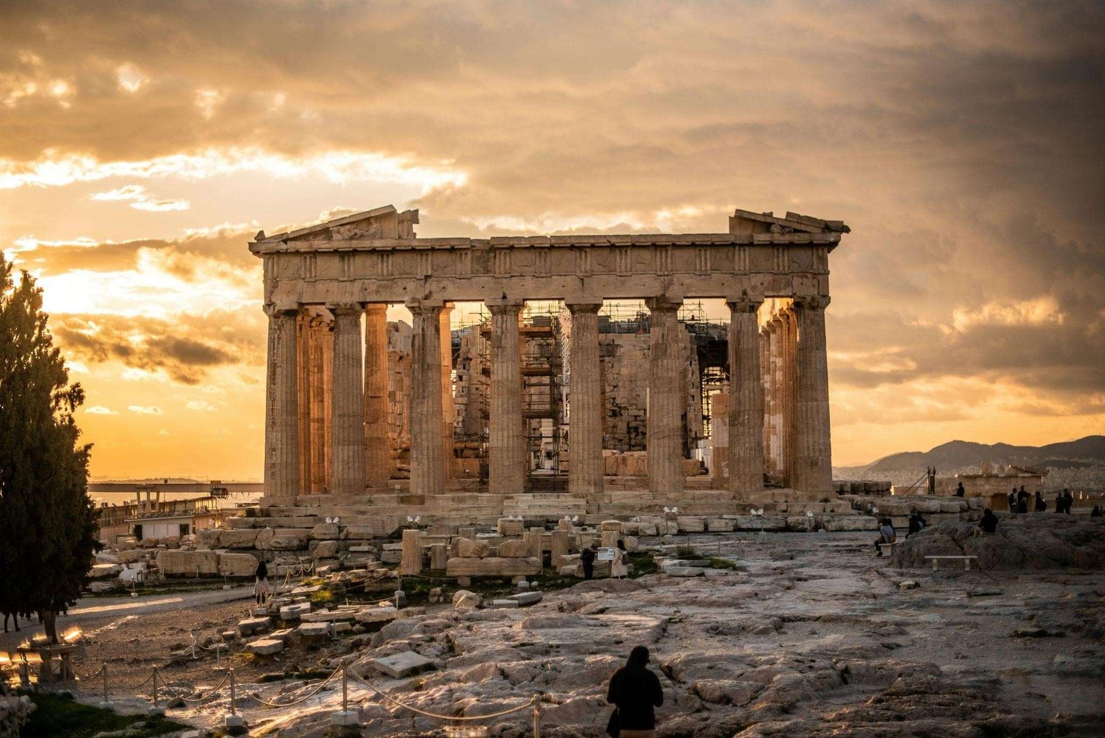 Discovering Hidden Gems and Modern Delights in Athens