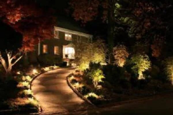 landscape lighting mi