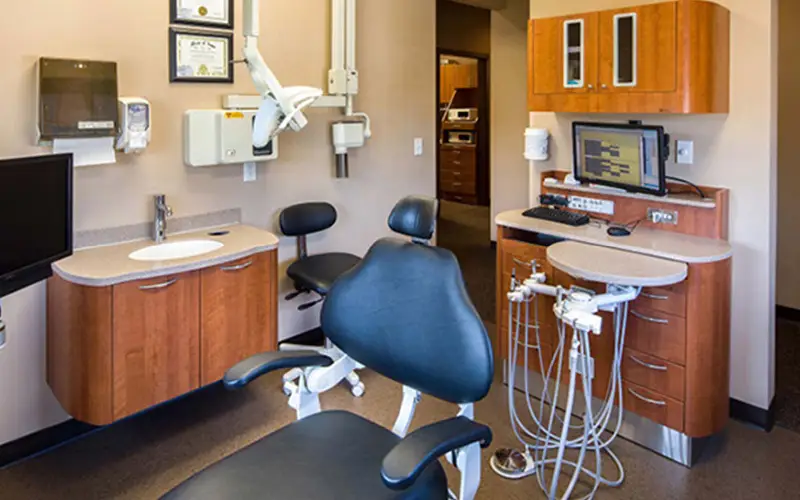 emergency dentist iowa city