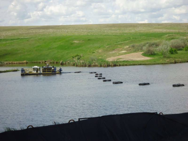 lake dredging equipment