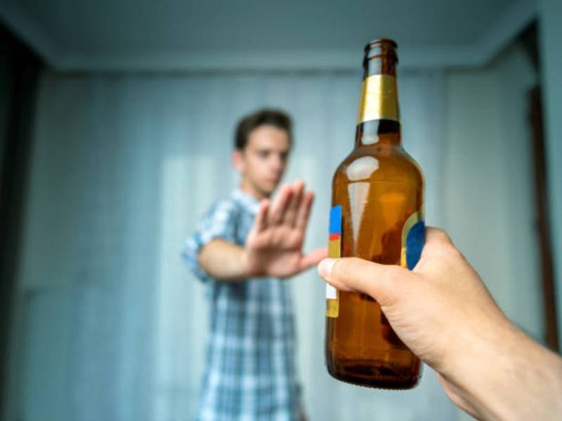 benefits of quitting alcohol