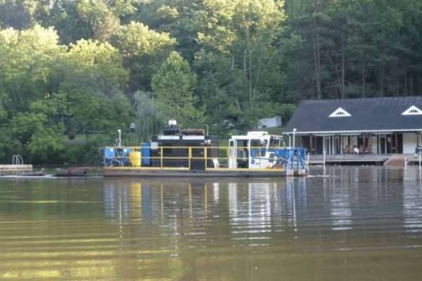 lake dredging equipment