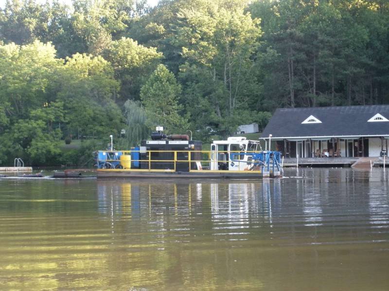 lake dredging equipment