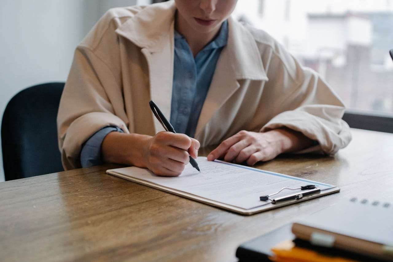 Well-constructed resume and professional resume with a team of experts