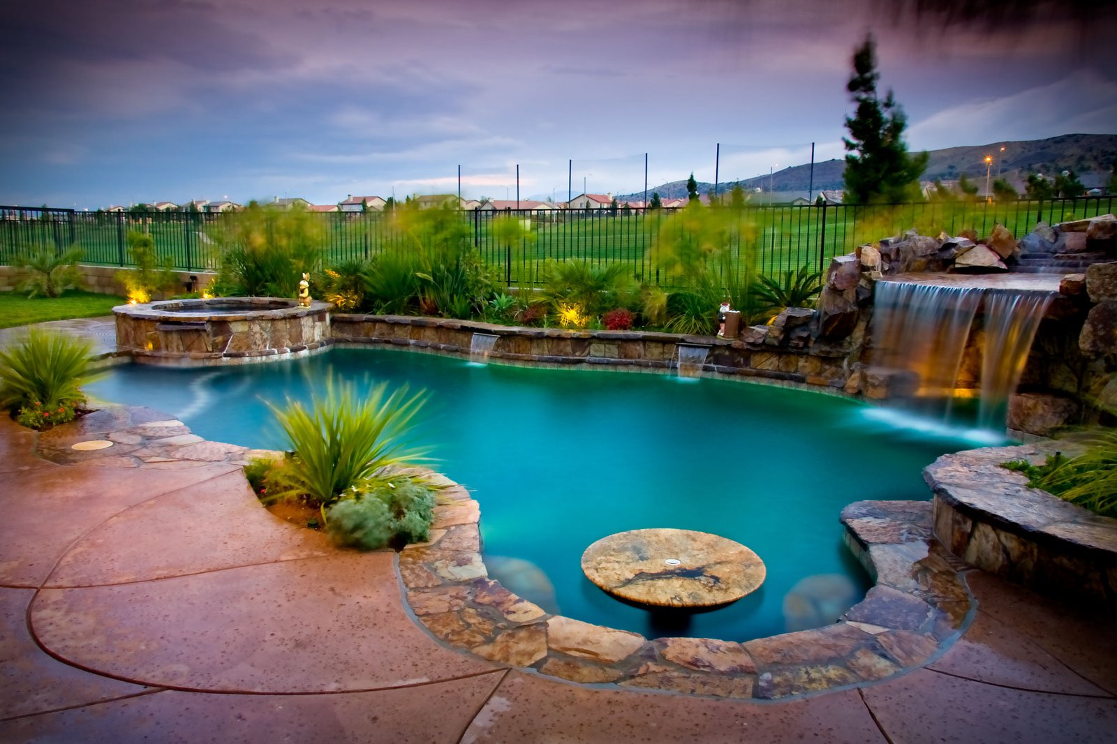 Custom Pool