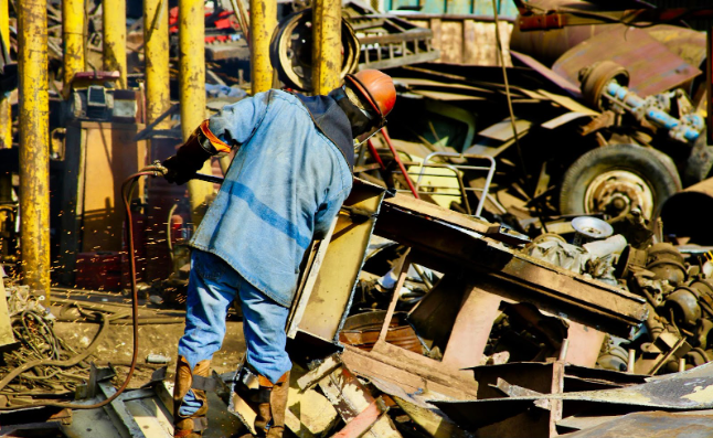 Professional Junk Removal for Renovation Projects: What You Need To Know