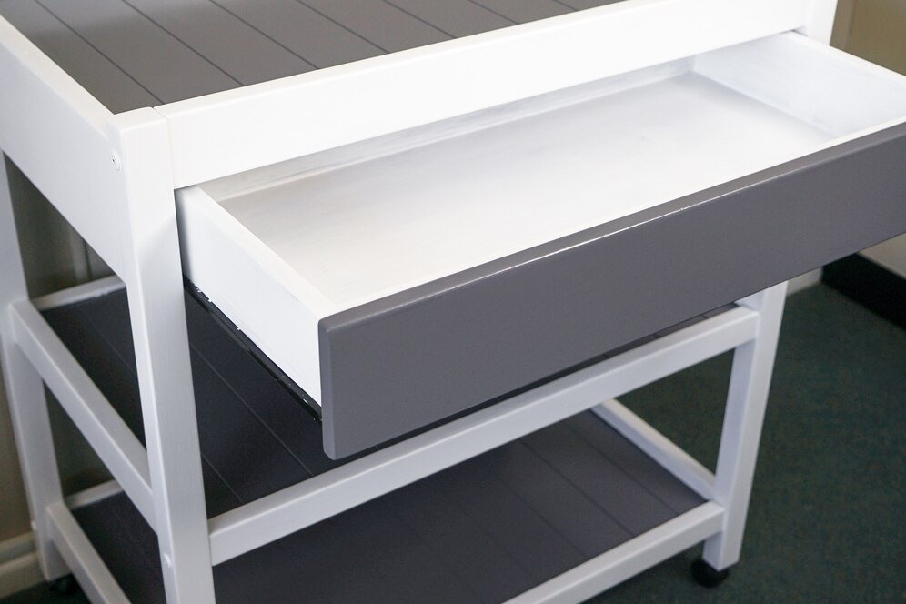 Wood and Melamine: Two High-End Cabinetry