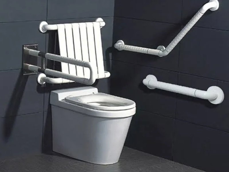 Choosing the Right Grab Bars for Handicap Bathrooms and Facilities