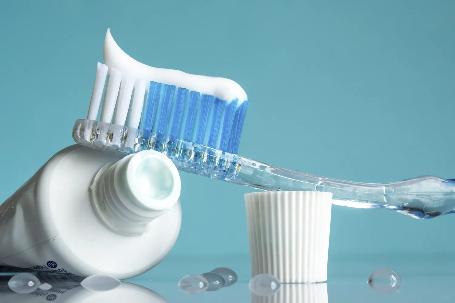 natural whitening toothpaste, herbal toothpaste for daily oral care