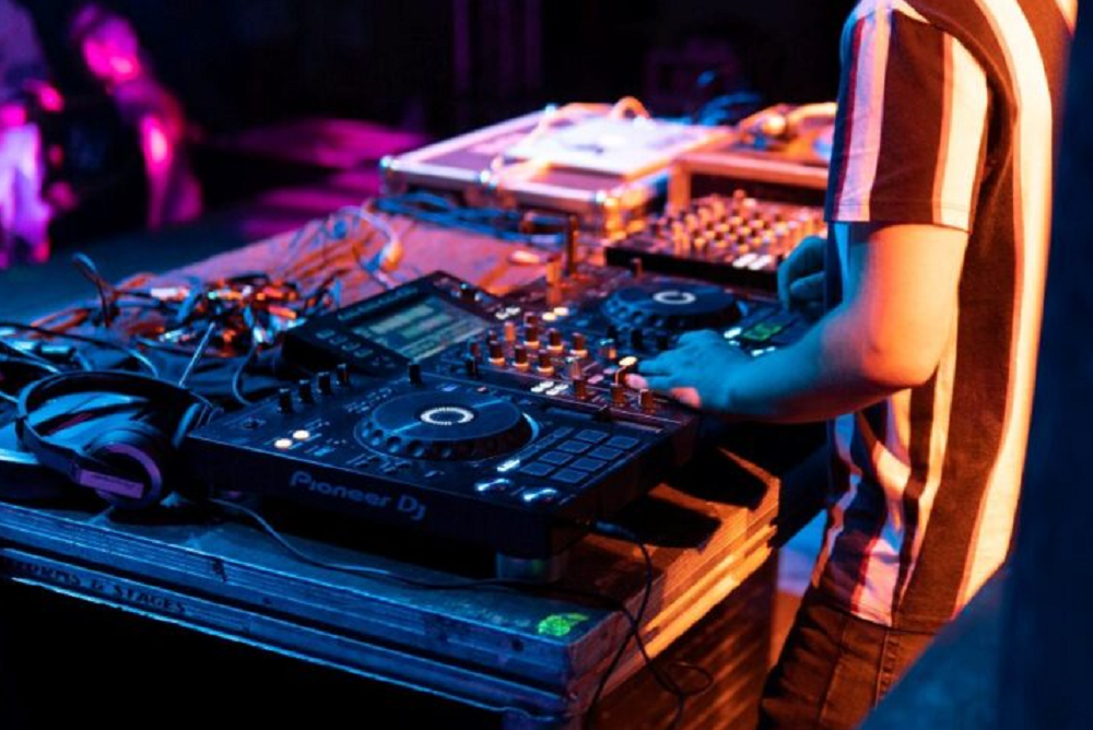 a Professional Virginia Beach DJ