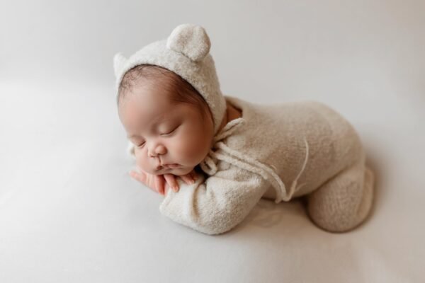How to Set Your Newborn’s Sleep Schedule Without Losing Your Mind: A Real Parent’s Guide How to Set Your Newborn’s Sleep Schedule Without Losing Your Mind: A Real Parent’s Guide