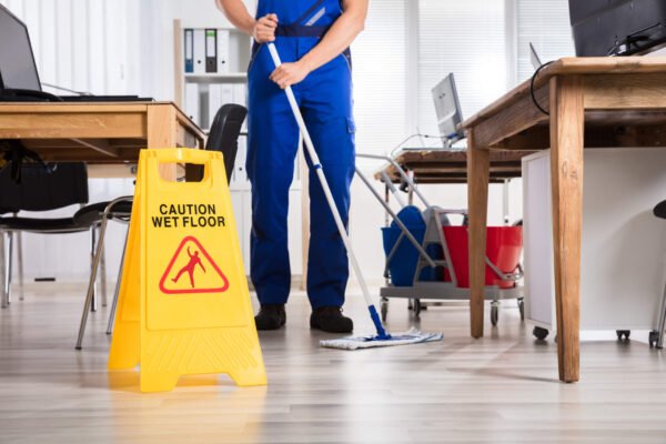 The Difference Between Office and Commercial Cleaning