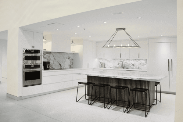 Top Bathroom Renovation Choices for Style and Durability in Kitchener-Waterloo and Cambridge