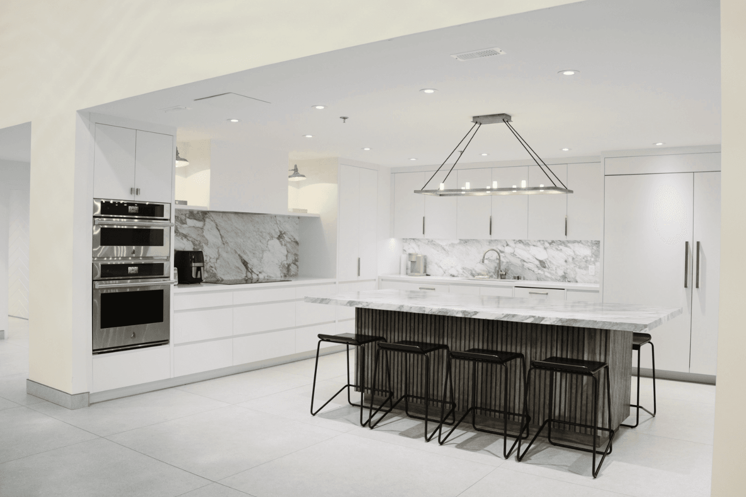 Top Bathroom Renovation Choices for Style and Durability in Kitchener-Waterloo and Cambridge