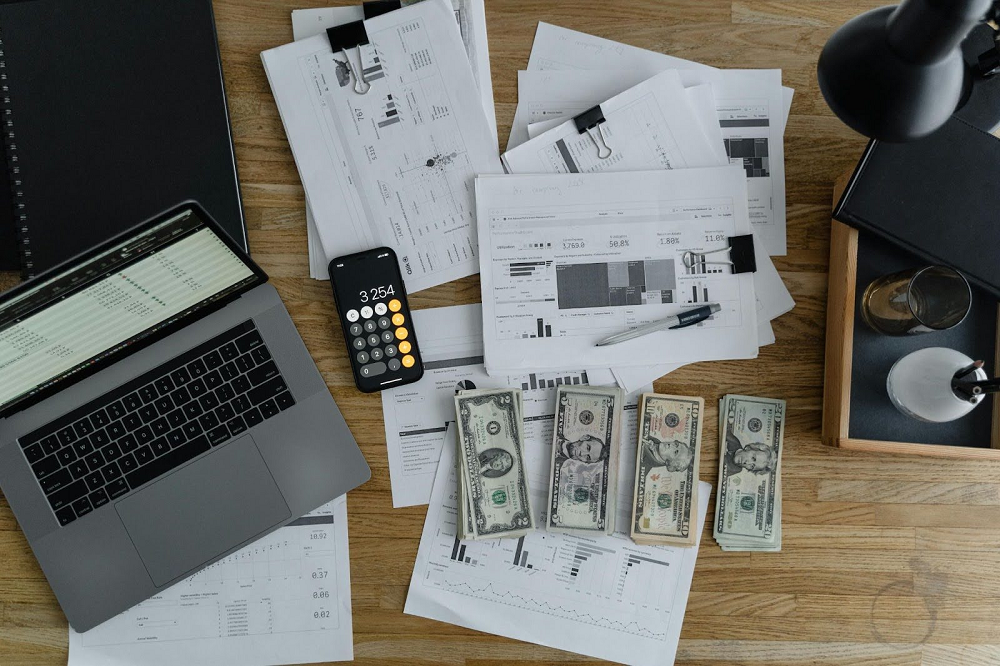 Recover Unpaid Invoices Without Hurting Client Ties