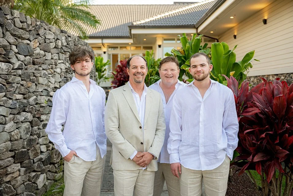 Wedding Tropics Elegant Men's Linen Wedding Attire: The Perfect Blend of Comfort and Style
