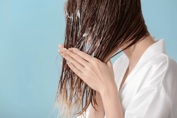 How to Repair Hair That Feels Like Straw After Bleaching Repair Hair That Feels Like Straw After Bleaching