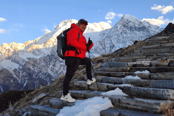 Three-day Mardi Himal Trek in Nepal showcasing stunning autumn and spring landscapes