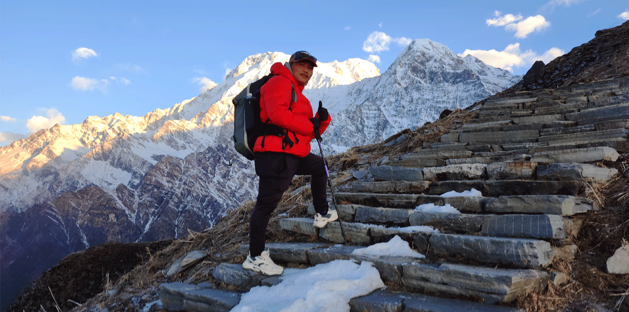 Three-day Mardi Himal Trek in Nepal showcasing stunning autumn and spring landscapes