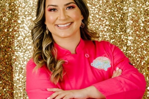 How Kristina Lavallee Became a Leading Authority in Cakes and Cupcakes with The Cake Girl