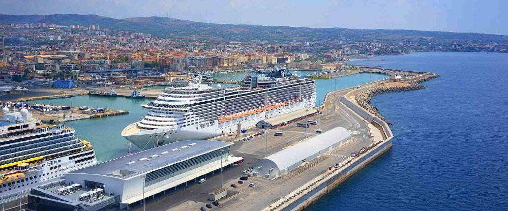 Mediterranean Cruises Arriving in Civitavecchia: Your Gateway to Rome