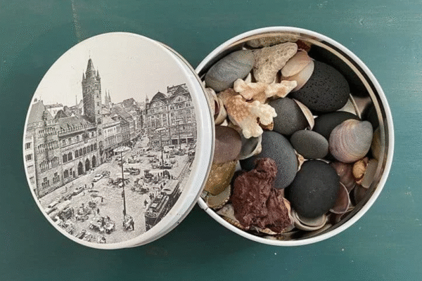 Creative Souvenirs For Modern Travelers