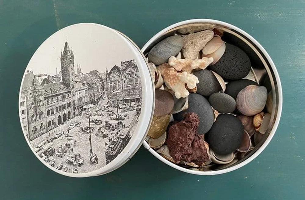 Creative Souvenirs For Modern Travelers