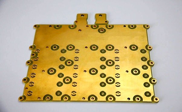 High-performance heavy copper PCB designed for power electronics and industrial applications.