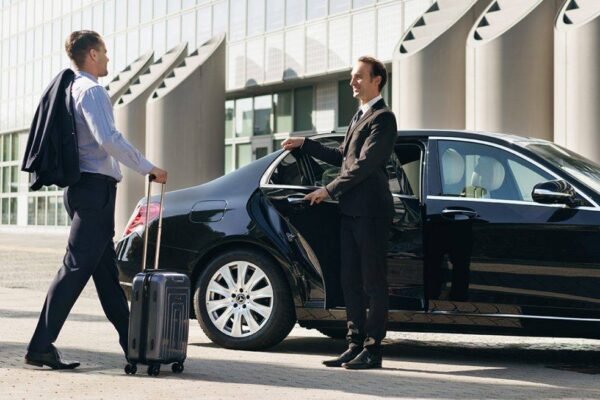 How Professional Chauffeurs Make Limousine Car Service Worth It Limousine Car Service