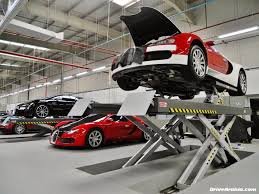 Battstorm Auto Service Center
