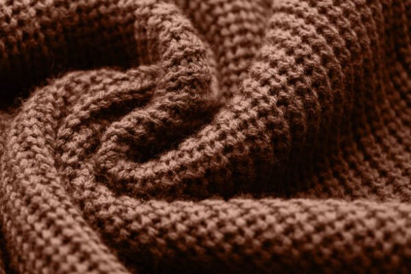 The Art and Craft of a Knit Sweater Manufacturer: Tradition Meets Modern Design