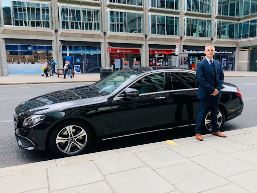 Heathrow to Bournemouth Taxi