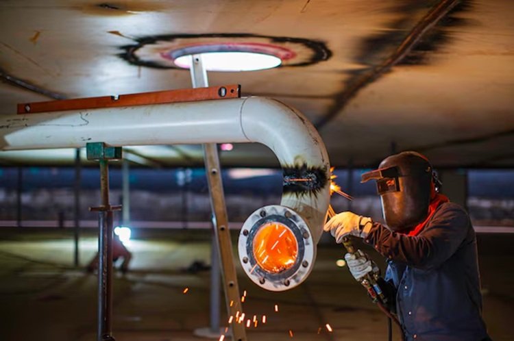 How to Set Up Effective Fume Extraction for Small Welding Shops