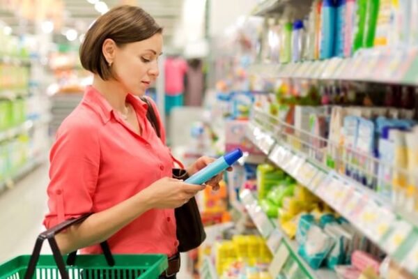 Shampoo for Oily Hair: How to Choose the Right Formula for Fresh, Balanced, Healthy Roots 