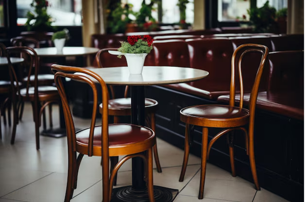 Trend Watch: Materials and Styles Defining Restaurant Chairs in 2025