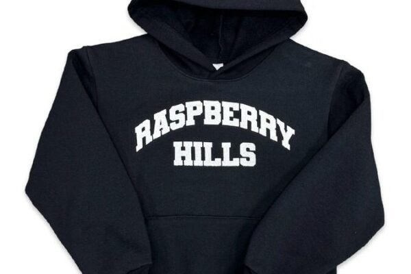 Raspberry Hills: Fashion Meets Comfort
