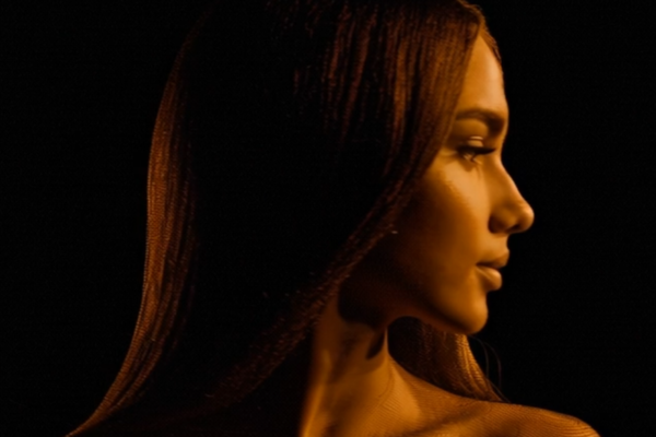 Earn $3000+ Monthly With a Voice AI Companion