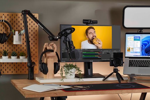 Redefining Entertainment: Rise of Online Social Trends in 2026 