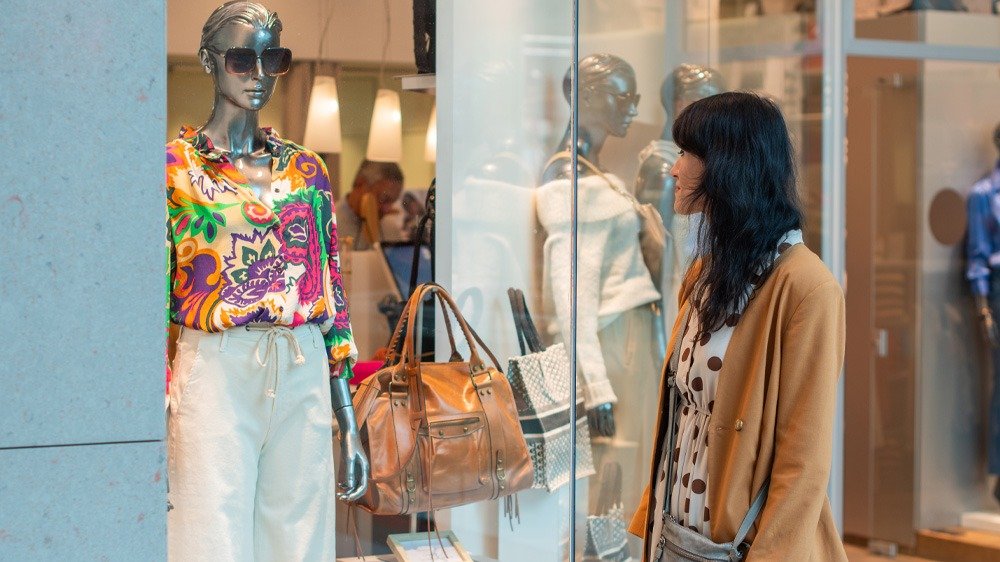 Treat Your Window Display Like a Landing Page