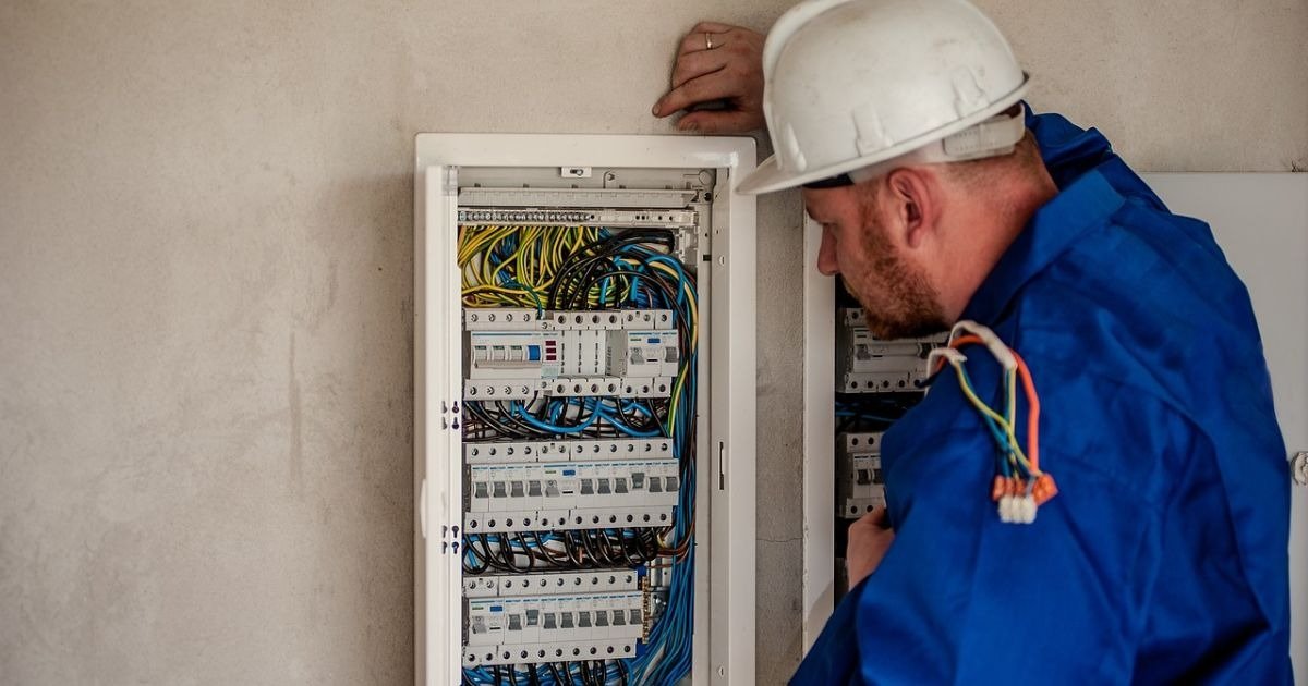 24 Hour Electrician in Cheltenham for Emergency Electrical Services
