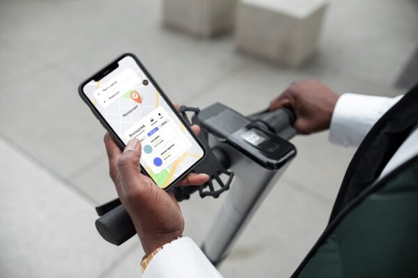 How Route Optimization Technology is Cutting Delivery Times