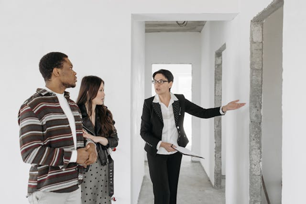 To Rent or Not to Rent? That is the Question