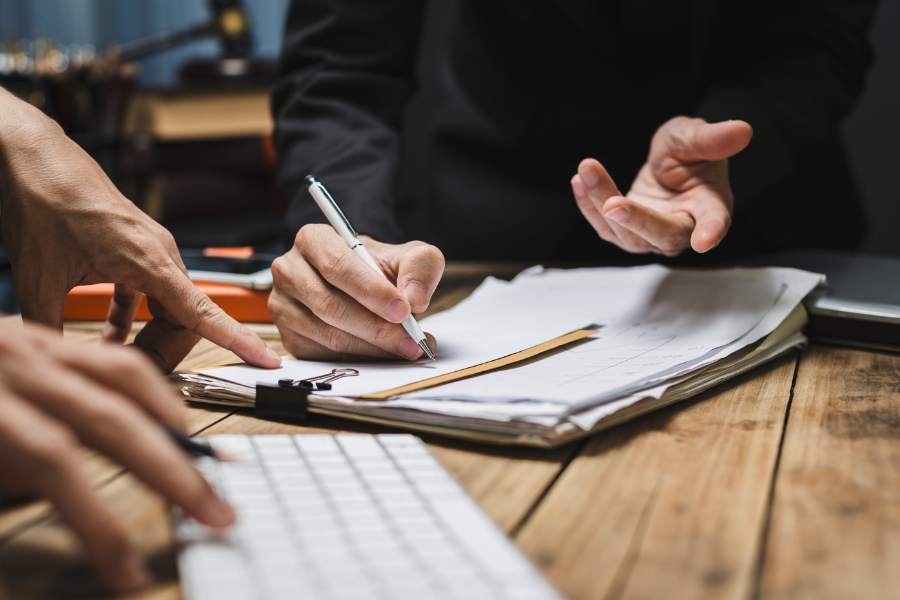 benefits of working with an estate attorney1