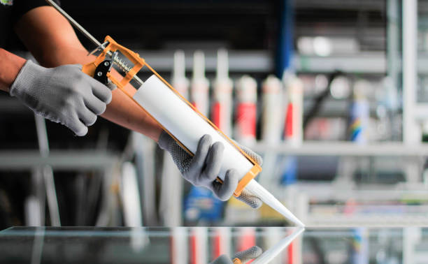How CNC Machining Services and Multi-Use Sealant Work Together for Flawless Results? 2 cnc machine