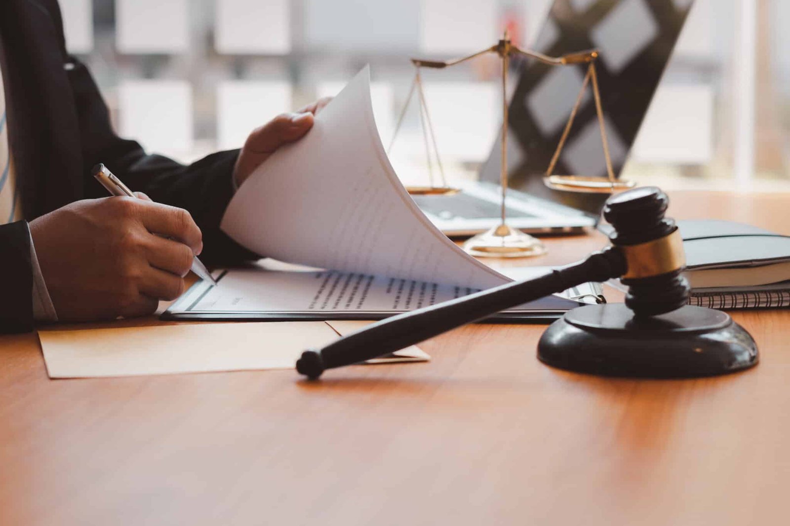 Why Chicago Sexual Abuse Defense Lawyers Are Essential for Both Pre-Charge and Trial Defense 1 shutterstock 1946564863 scaled 1