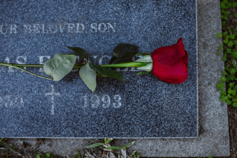 Funeral Loans: Managing Unexpected Costs During a Difficult Time 1 Funeral Loans