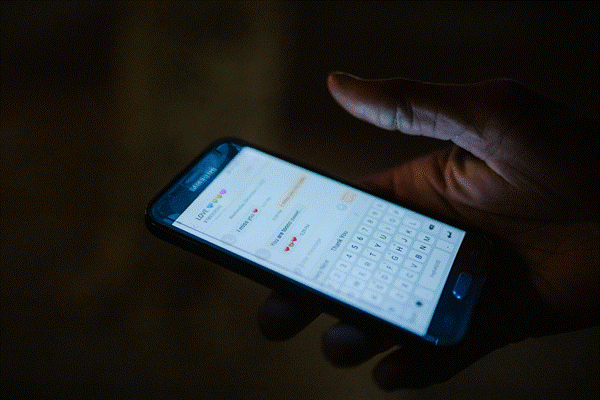 The five ways beginners actually lose Bitcoin (none of them are hacking) 4 "Hi! I noticed you're having wallet trouble. I can help." They cannot.